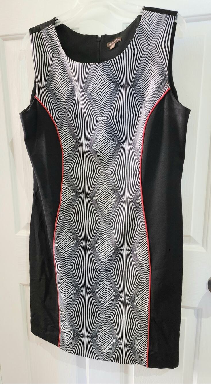 Women's Sz. 12 Sleeveless Dress Voir Voir.
